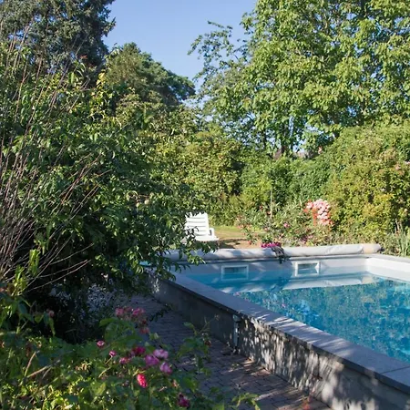 Comme Chez Soi לינה וארוחת בוקר La Hestre