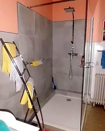 Bed & Breakfast Comme Chez Soi La Hestre