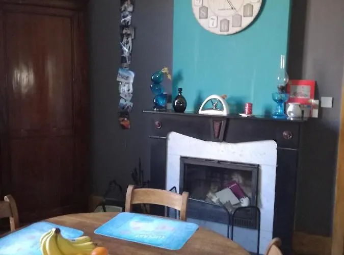 Comme Chez Soi