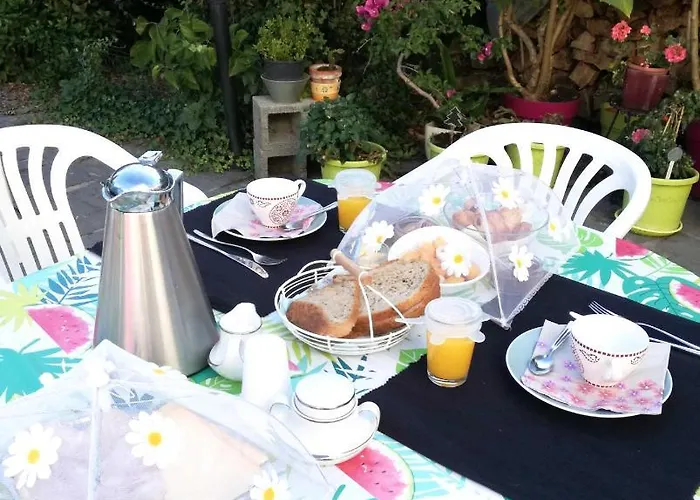 Comme Chez Soi Couette-café *